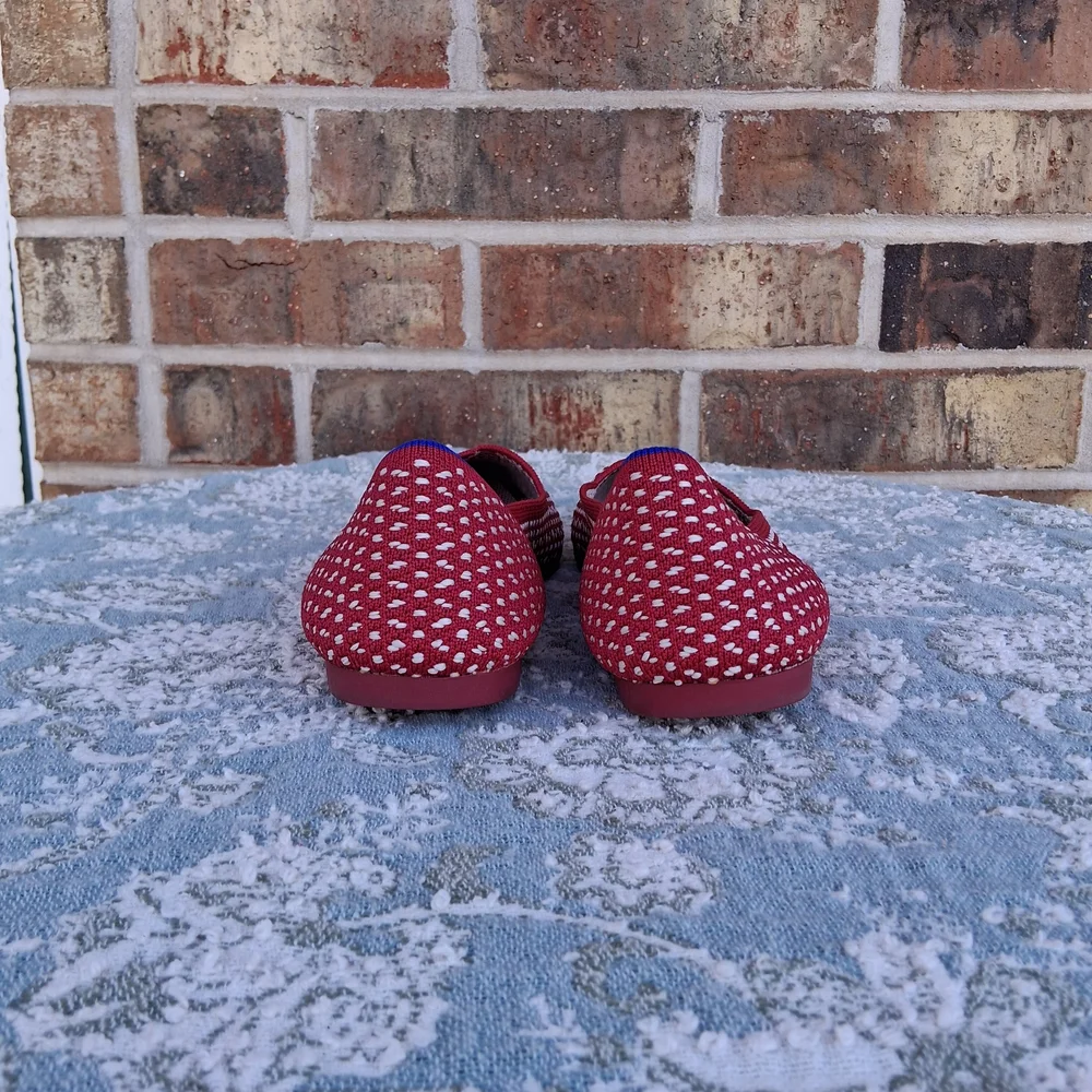 😍 NEW  Rothy's Retired Red Apple Honeycomb In Point Knit Flats. Sz.9 W - Picture 5 of 10